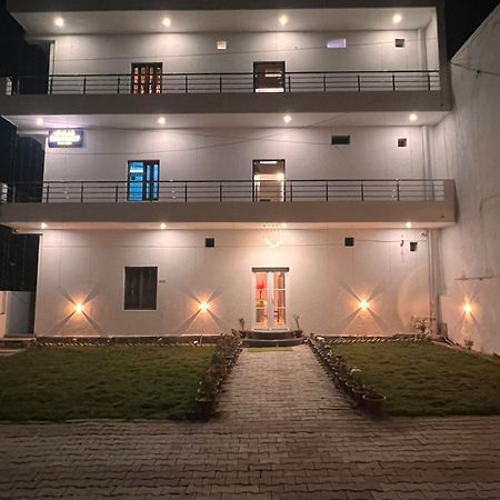 Gulab Residency Hotel Benares Buitenkant foto