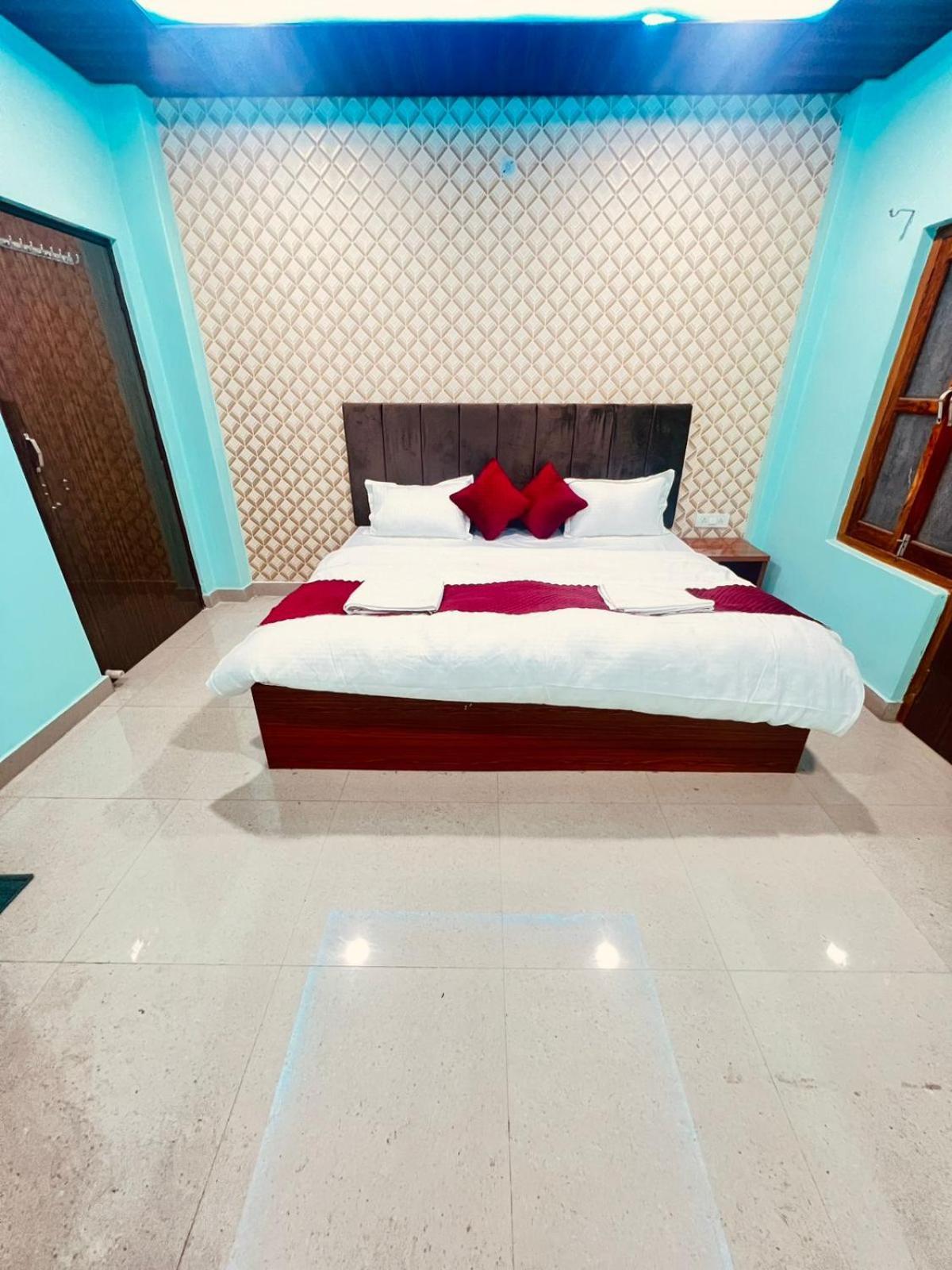Gulab Residency Hotel Benares Buitenkant foto